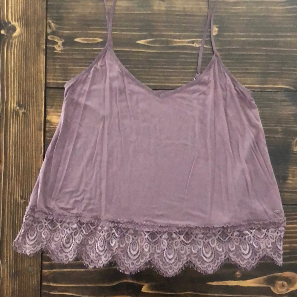 American Eagle lace trimmed tank